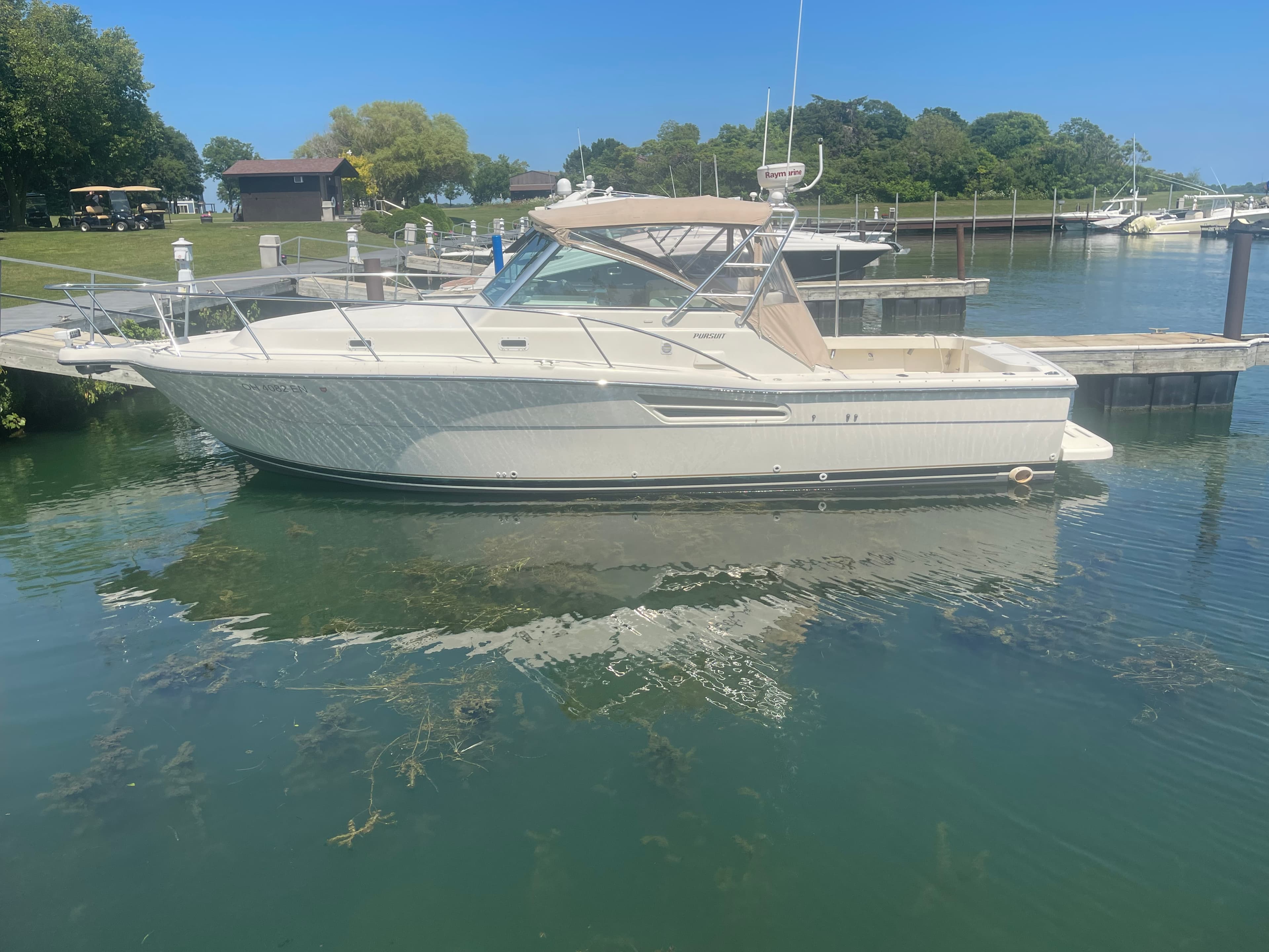 1997 Pursuit 3400 Express