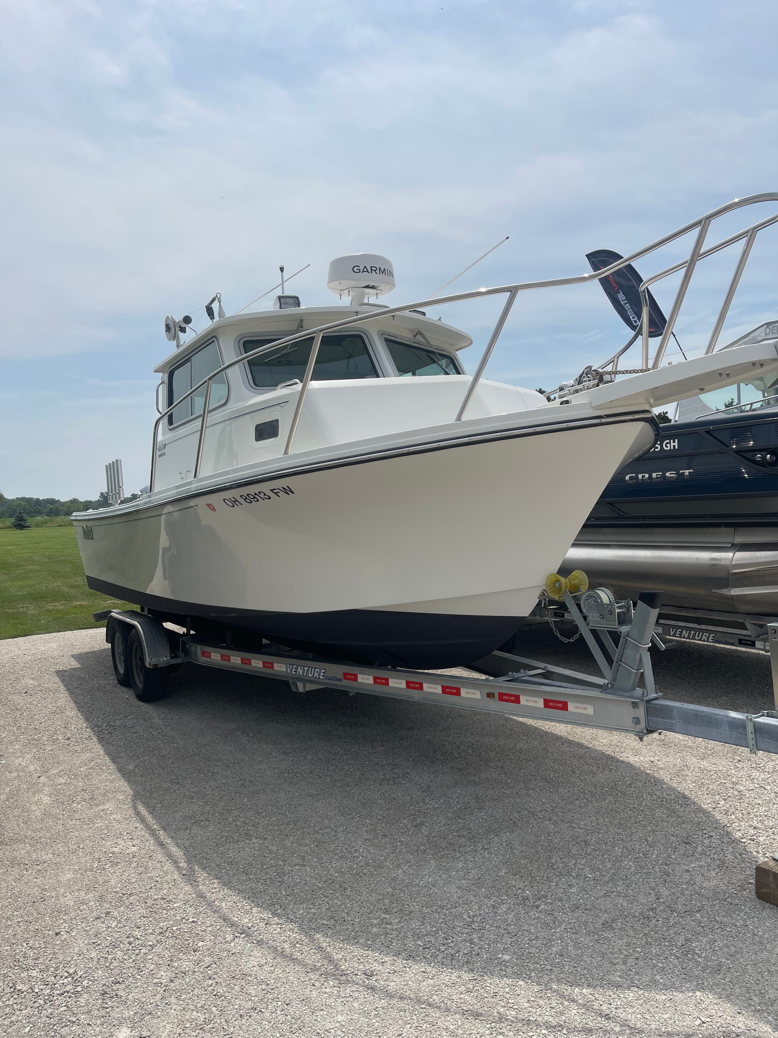 2018 Parker 2520 XL Sport Cabin